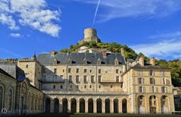 95 Chateau De La Roche Guyon